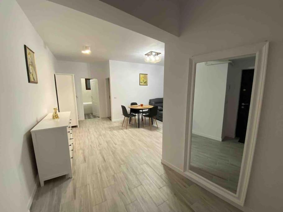 Appartement Zamca 08 à Suceava Extérieur photo